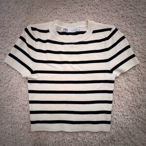 ZARA Black & White Striped Knit Tee | Size Small